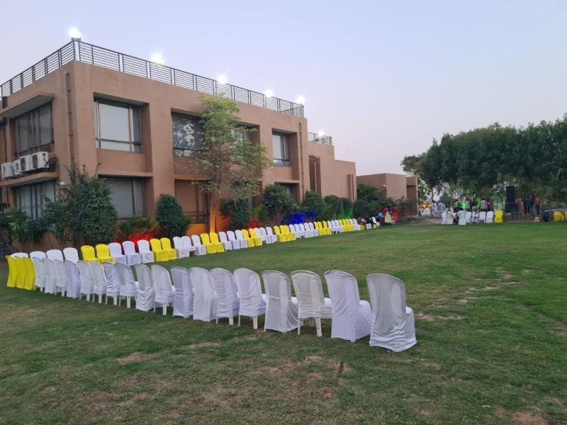 Club Azzurro Resort - Nalsarovar Nānodra Esterno foto